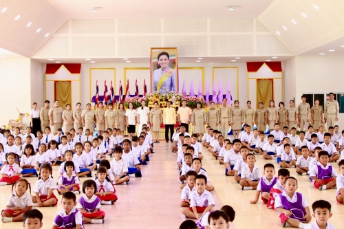 พิธีถวายพระพรชัยมงคลเนื่องในวันเฉลิมพระชนมพรรษาสมเด็จพระนางเจ้าสุทิดา พัชรสุธาพิมลลักษณ พระบรมราชินี