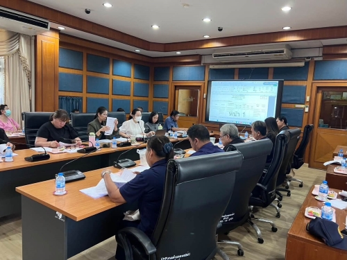 คณะกรรมการพัฒนาเทศบาลตำบลหนองม่วง ร่วมกันพิจารณา (ร่าง) แผนพัฒนาท้องถิ่น ฉบับที่ 3 (พ.ศ. 2571-2575) และ (ร่าง) แผนดำเนินงาน ประจำปีงบประมาณ พ.ศ 2570