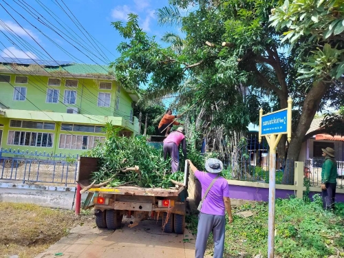 การพัฒนาอนามัยสิ่งแวดล้อม เพื่อความสะอาดเป็นระเบียบเรียบร้อยของชุมชน